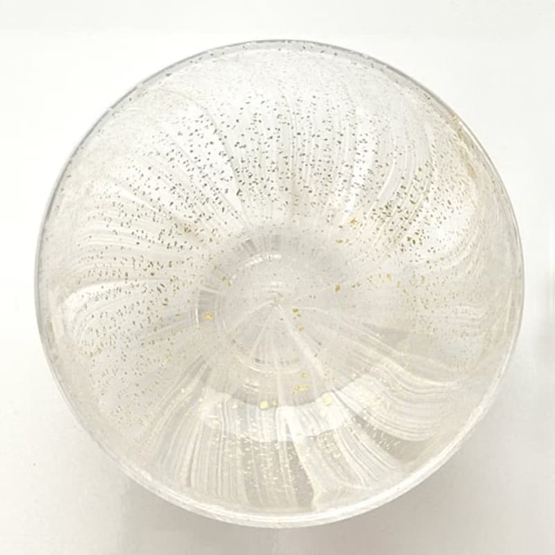 新作、ガラス抹茶碗、抹茶茶碗、金箔色流し、白/お湯使用可・化粧箱入り