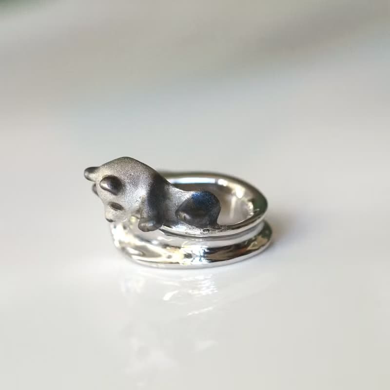 よじ登りパンダイヤーカフ 左耳用