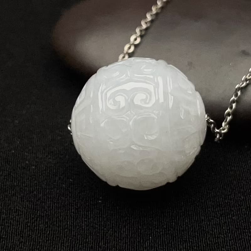 冰糯種翡翠雕花路路通項鍊 | 天然緬甸玉翡翠A貨