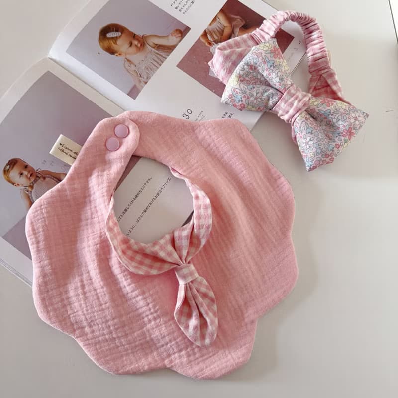 莓果花語  兩件組彌月禮盒 韓國天然染色公主花瓣領兜