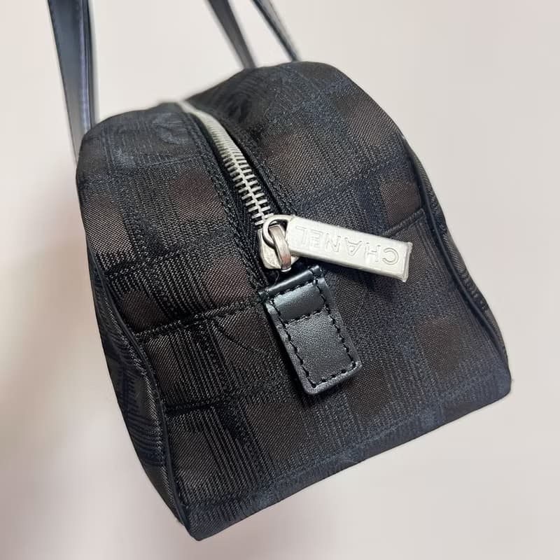 【日本中古】04-05年罕有中古CHANEL Coco Bar 冰格法棍包