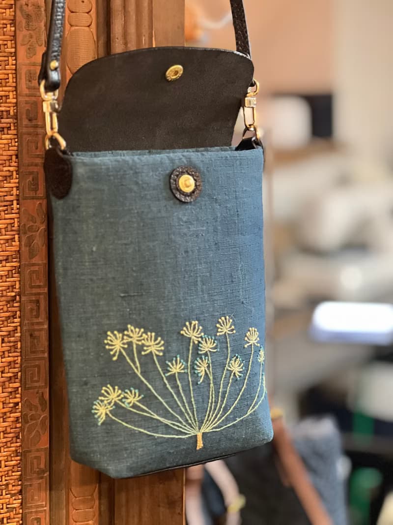 手工刺繡小茴香手袋