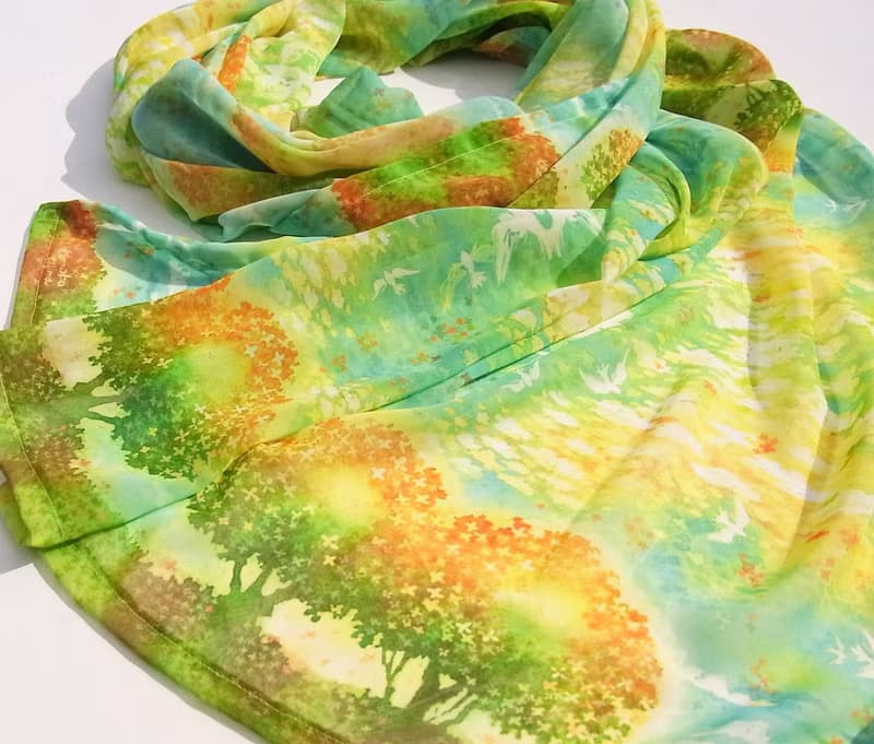二週間【The sky dyed in osmanthus】水彩画シフォンストール　スカーフ　金木犀　桂花　誕生日プレゼント　母の日　男性への贈り物　クリスマス