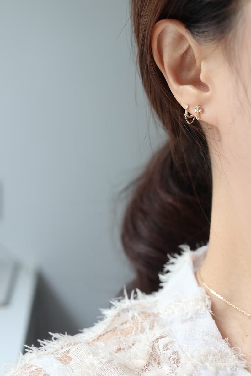 14K Gold Cross Piercing 金十字鎖珠耳環耳骨 耳窩 不退色