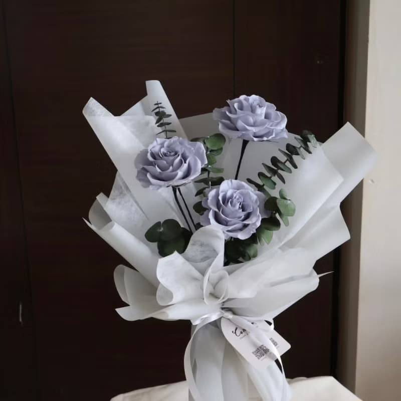 情人節日本大玫瑰花束 兩色 玫紅玫瑰 藍紫玫瑰 生日 週年禮物