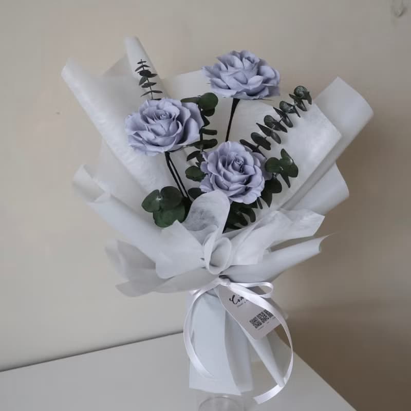 情人節日本大玫瑰花束 兩色 玫紅玫瑰 藍紫玫瑰 生日 週年禮物