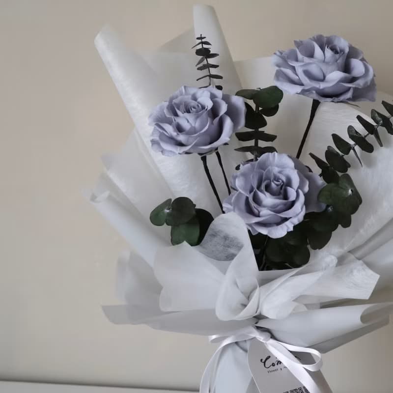 情人節日本大玫瑰花束 兩色 玫紅玫瑰 藍紫玫瑰 生日 週年禮物