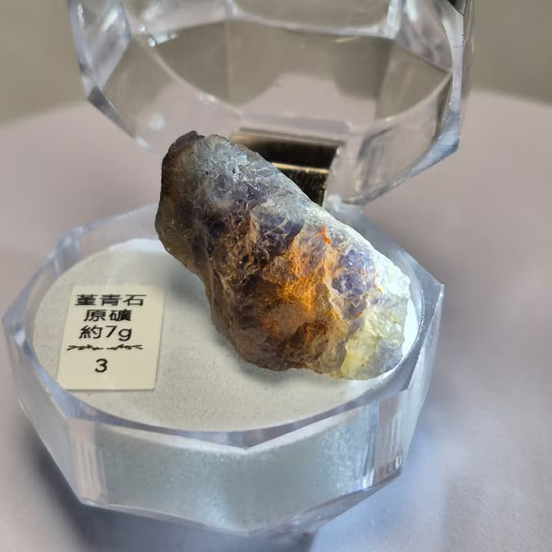 •小小的期待• 堇青石原礦 可作礦標/擴香石
