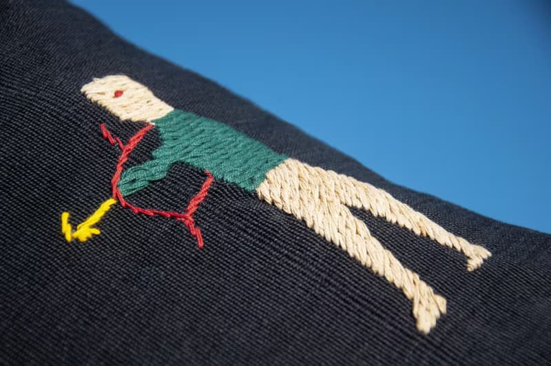 手縫純棉布側背包 刺繡斜背包 手工刺繡肩背包 手繡包-彩虹動物