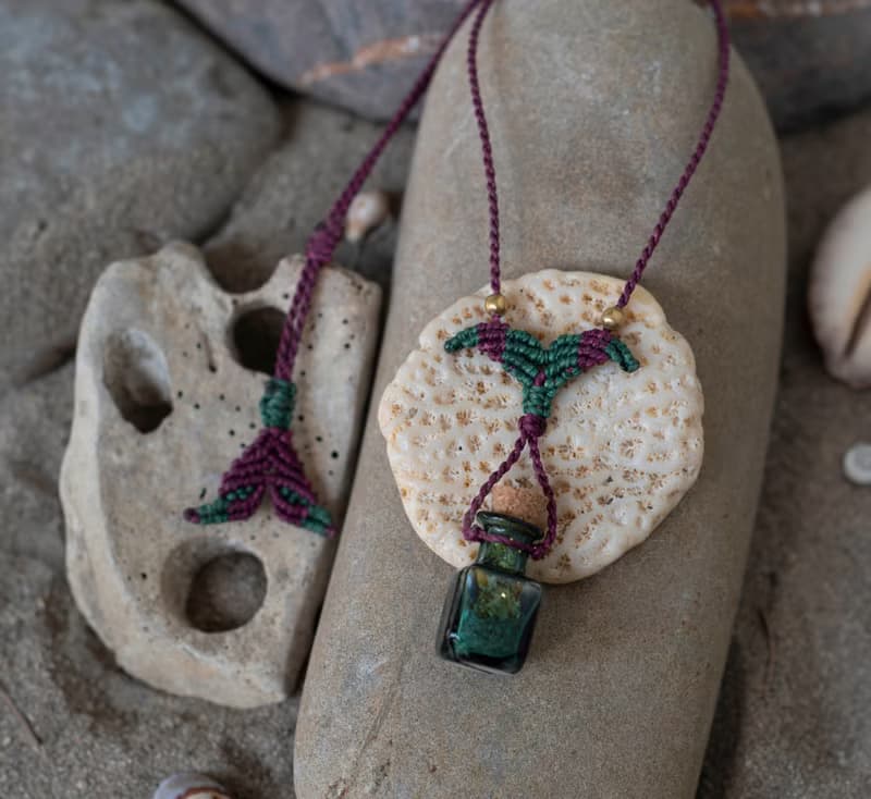 Sirene potion necklace, mermaid amulet, spell bottle necklace
