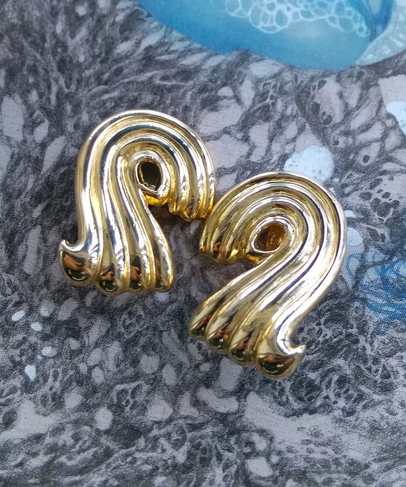 Vintage Jewelry 西洋古董飾品 對稱 波浪  夾式耳環