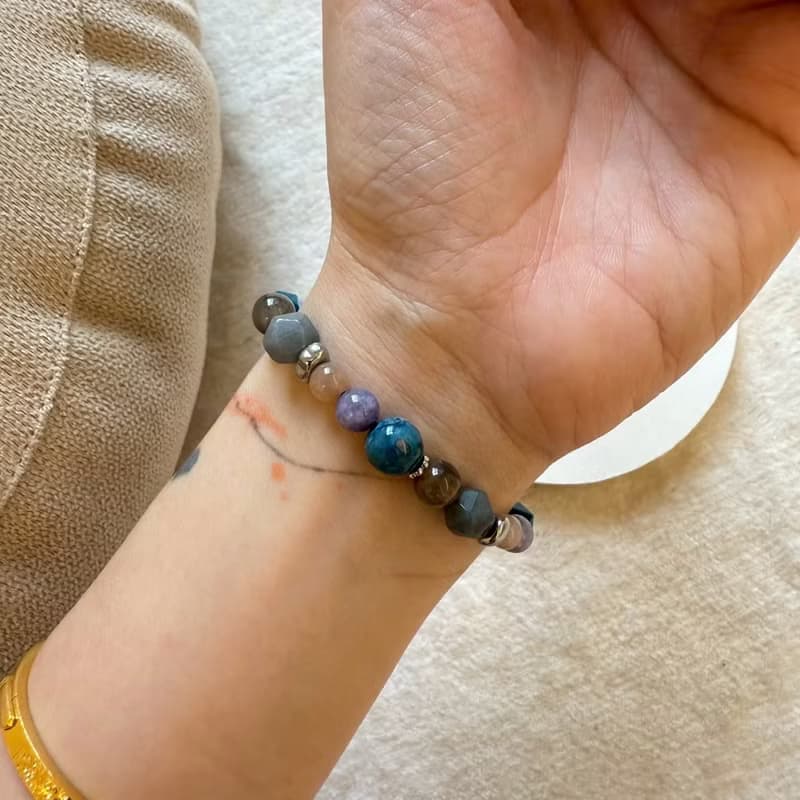 平靜心靈雨彩石彈性手鍊