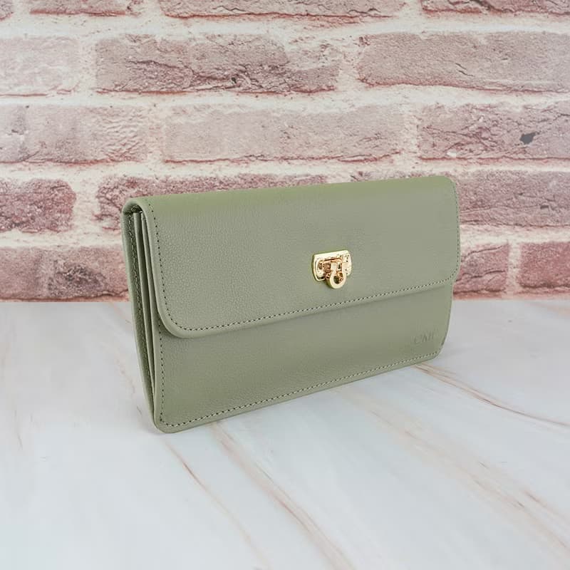 納帕6卡1照馬蹄扣牛皮長夾4106(淺抹綠)