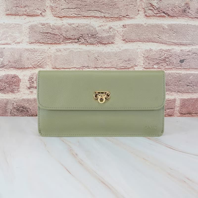 納帕6卡1照馬蹄扣牛皮長夾4106(淺抹綠)