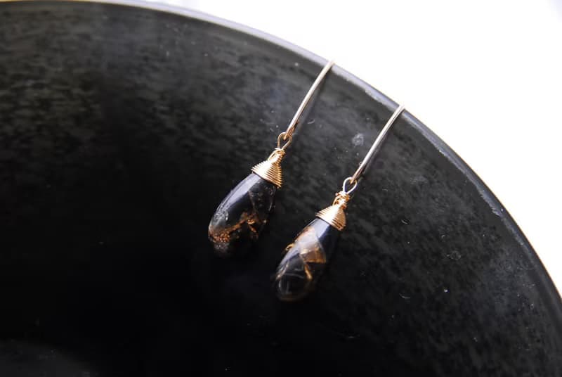 コッパーオブディシアンのマーキスフックピアス　１４kgf