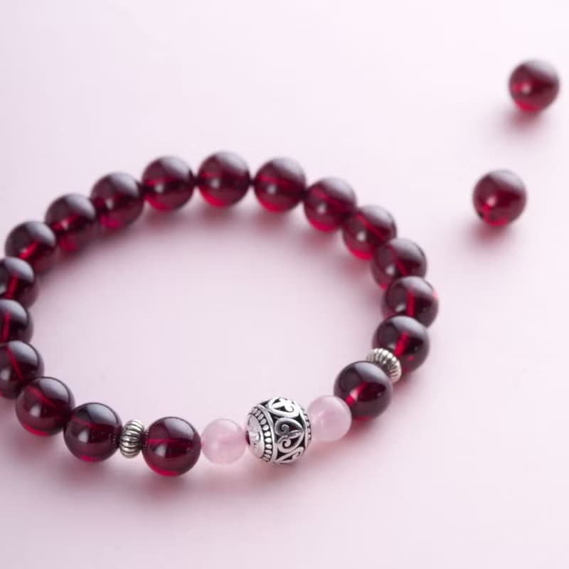 5A 石榴石粉水晶手鍊 | 925純銀天然水晶手鏈