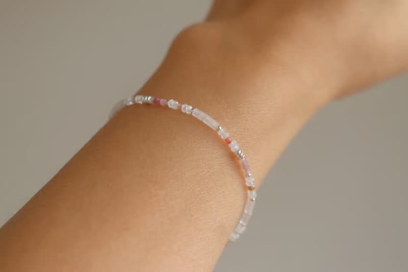 彈性 手環 紅寶石 月光石 天然石 - 惡作劇 -