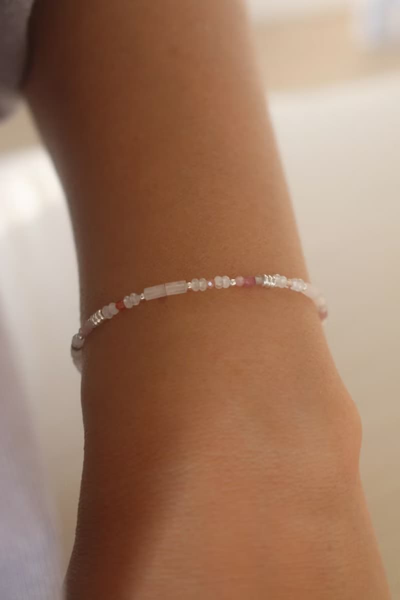 彈性 手環 紅寶石 月光石 天然石 - 惡作劇 -