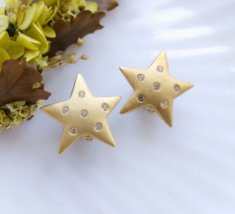 Vintage Jewelry 西洋古董飾品 啞光 精巧星星 針式耳環