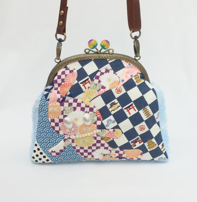 吻鎖口金包包 斜背包 側背包 單肩包 兔子在格紋裡