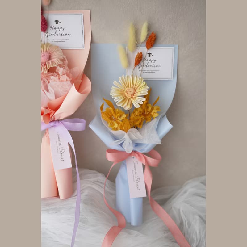 做自己的太陽-畢業小花束-2束為一單位附提袋