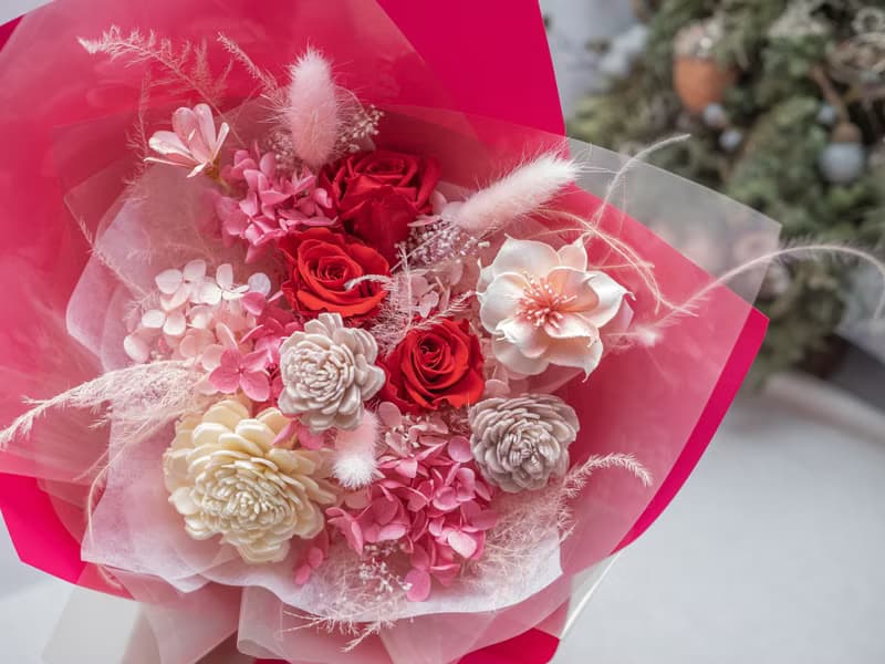 緋紅絮語-情人節永生玫瑰花束