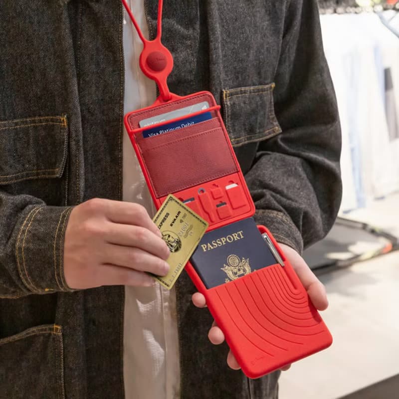 Bone 蹦克  / 頸掛真皮護照套 - 旅遊出國收納卡夾-送盲盒公仔