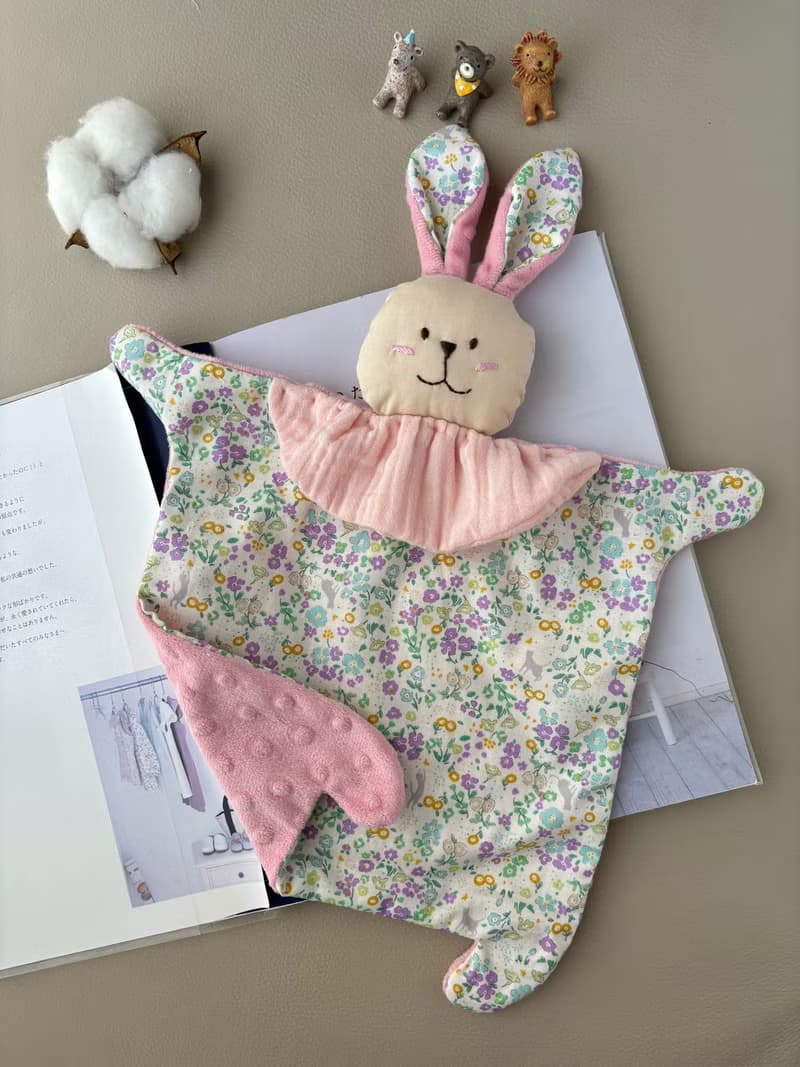 兔寶寶安撫巾   紫色花卉小貓咪 彌月禮 新生兒禮 嬰兒