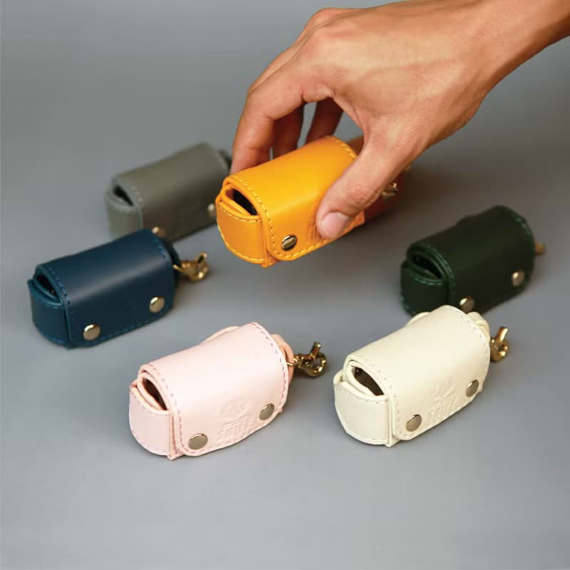 Pet waste bag dispenser, Poop bag holder, Dog Cat backpack, Soft genuine leather