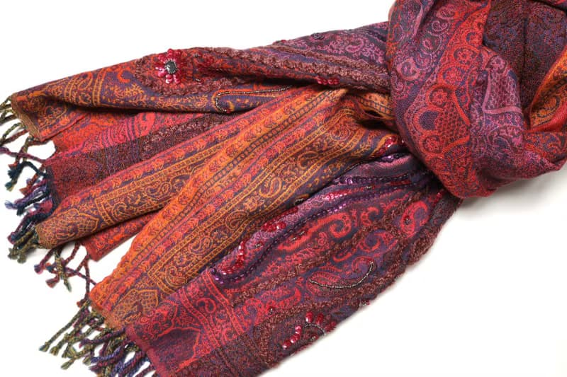 【精品禮盒】喀什米爾水煮羊毛手工刺繡圍巾披肩紫橘紅色彩條釘珠