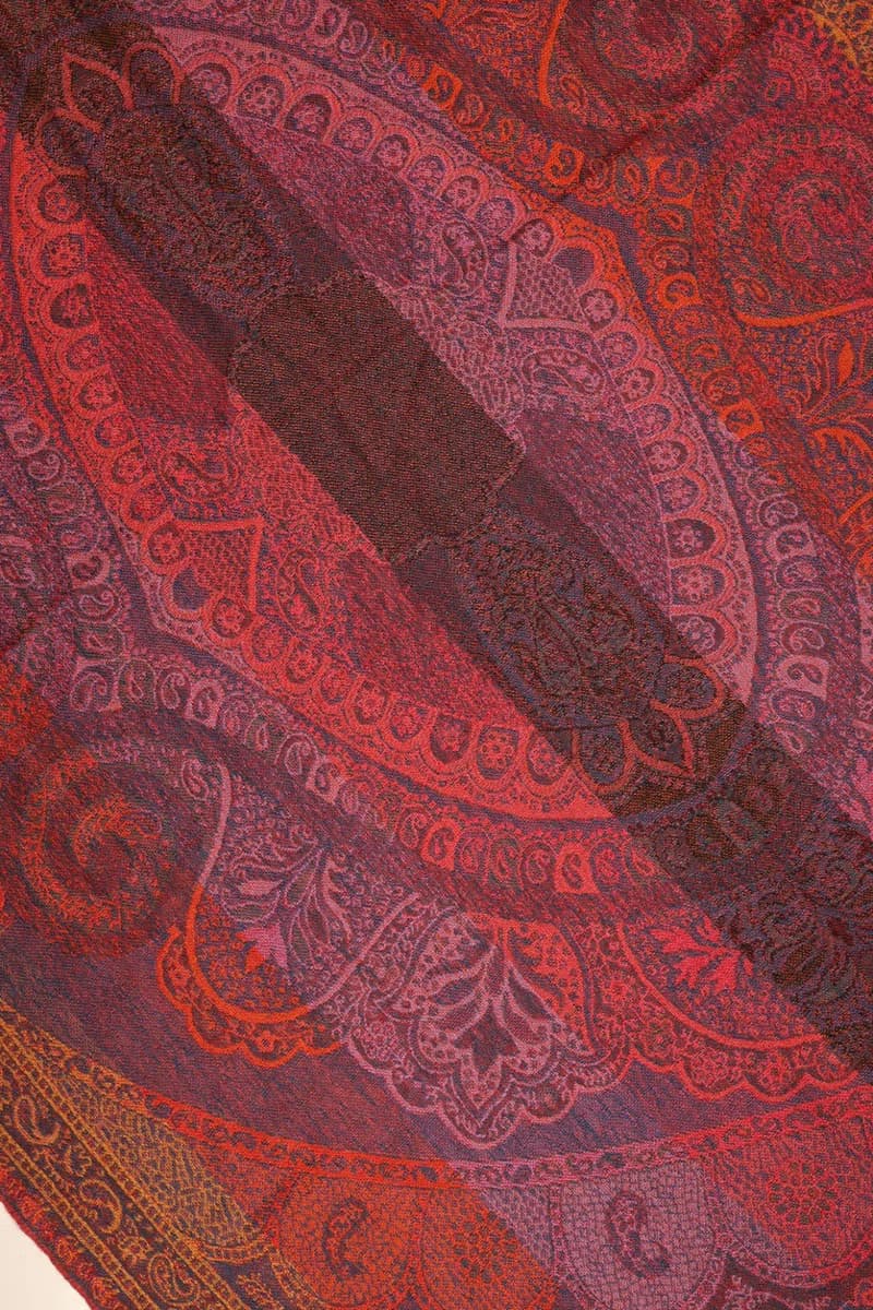 【精品禮盒】喀什米爾水煮羊毛手工刺繡圍巾披肩紫橘紅色彩條釘珠