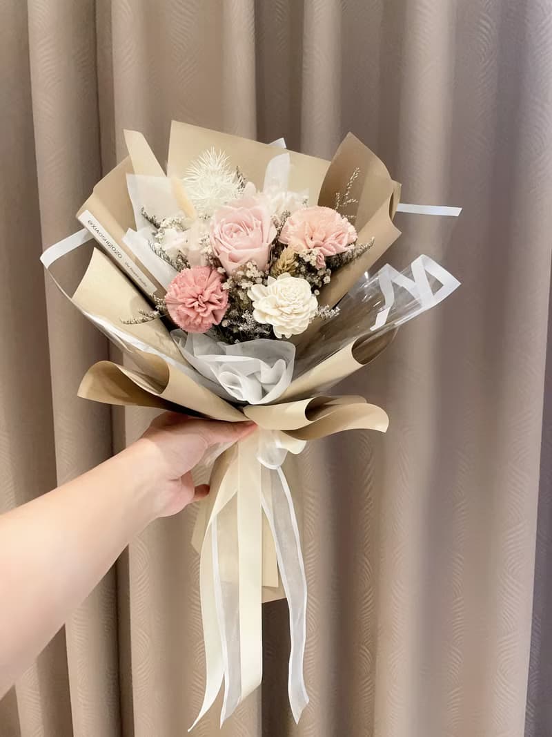 永生花花束 玫瑰花束 康乃馨花束 畢業花束 母親節花束 情人節花