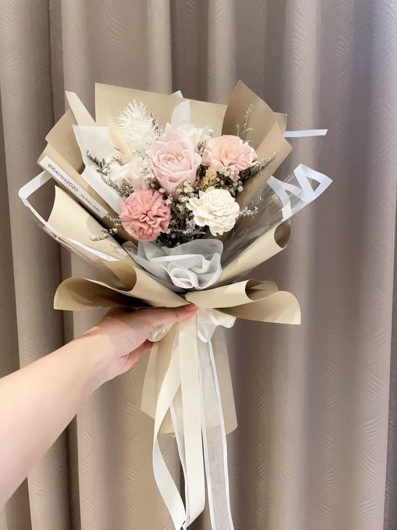 永生花花束 玫瑰花束 康乃馨花束 畢業花束 母親節花束 情人節花