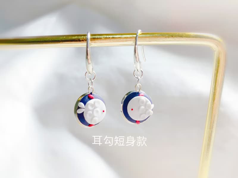 甜蜜泡泡魚 手工軟陶耳環 | 耳夾