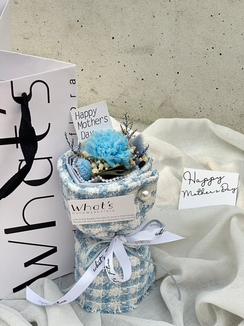 2023 母親節花束 康乃馨俄羅斯花束  母親節新款