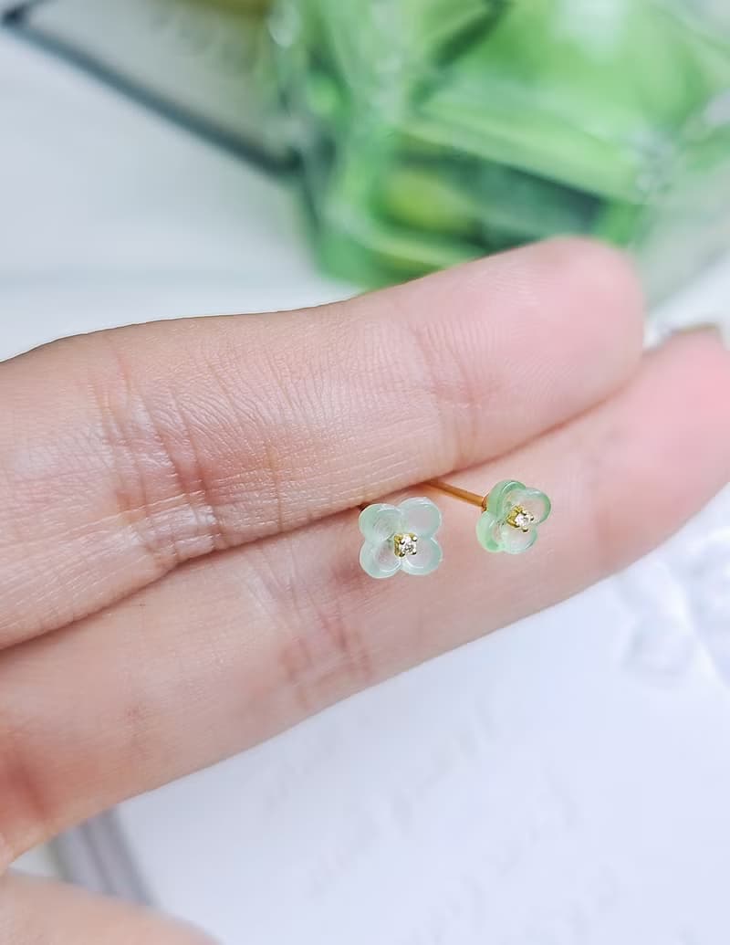 貴人•招財•健康 |18k金桂花|緬甸A貨翡翠冰馬卡龍綠耳環