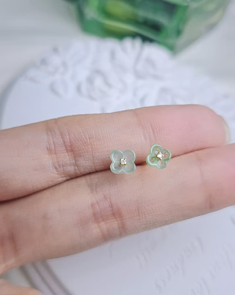 貴人•招財•健康 |18k金桂花|緬甸A貨翡翠冰馬卡龍綠耳環