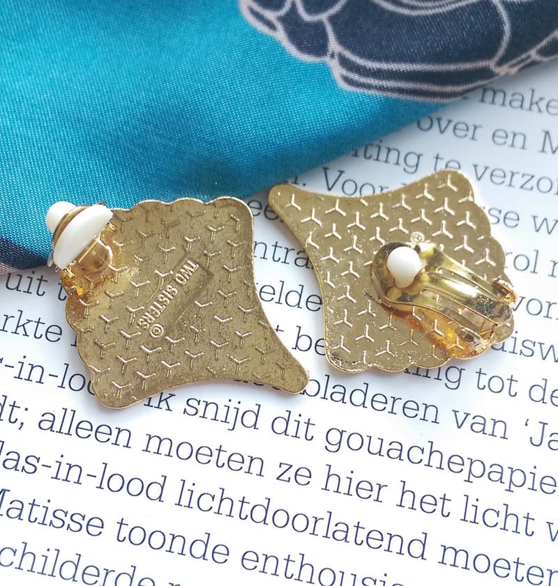Vintage Jewelry  西洋古董飾品 景泰藍 紅色調放射裙襬 夾式耳環