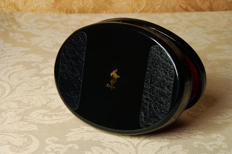 Hunting fox lacquer box miniature paint wildlife winter Christmas Gift Wrapping