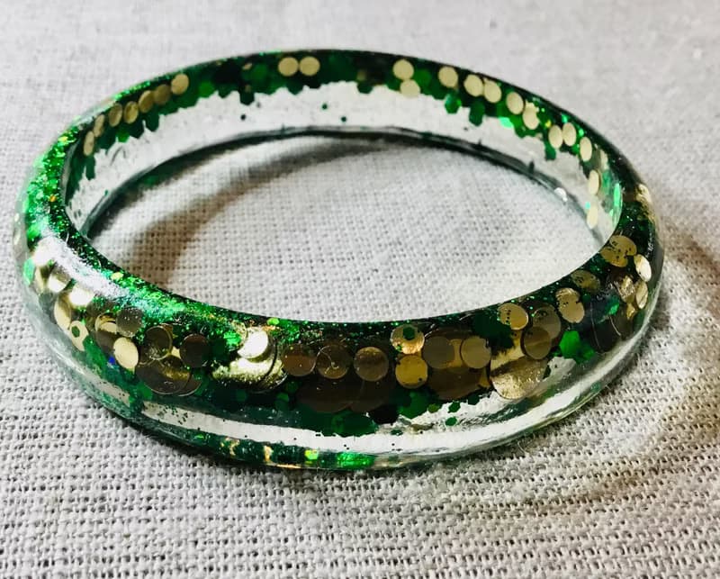 Green glitter jewelry set,resin bangle and long drop earrings