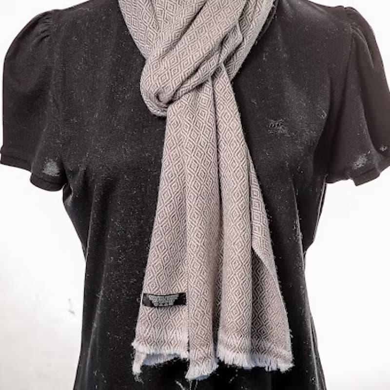 【窄版】喀什米爾羊毛圍巾 淺褐鑽石格紋 脖圍 手工編織 男女可