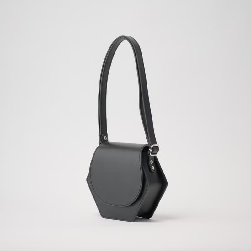【leather shoulder hexa black】レザー/ショルダーバッグ/ハンドバッグ/六角形