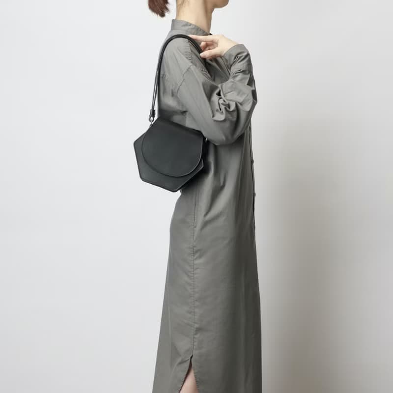 【leather shoulder hexa black】レザー/ショルダーバッグ/ハンドバッグ/六角形