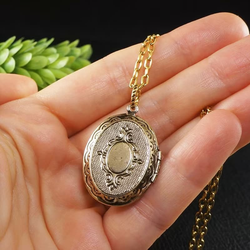 Amethyst Locket Necklace Purple Violet Oval Gold Locket Pendant Necklace Jewelry