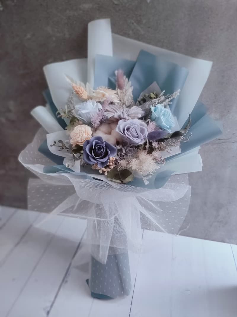 藍色系-澎湃感永生花束  韓式不凋花束 花束畢業 老師禮物