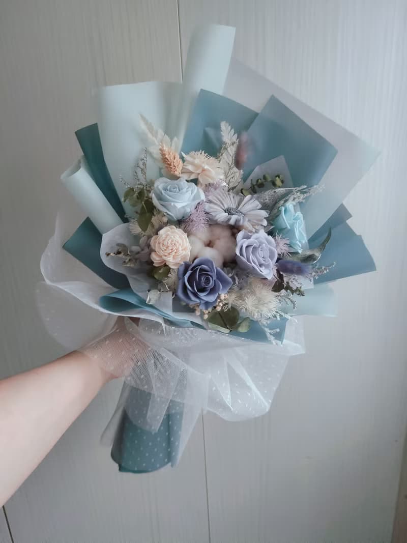 藍色系-澎湃感永生花束  韓式不凋花束 花束畢業 老師禮物