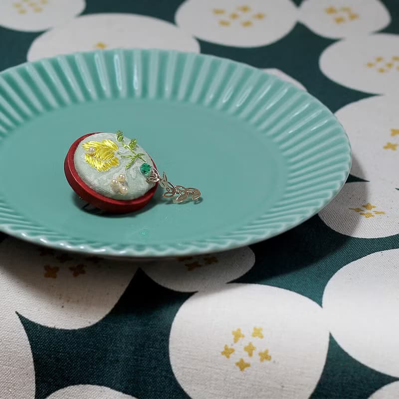 手工 刺繡 胸針 頭飾 輕珠寶 流蘇 正裝 婚禮小物 復古 髮帶髮圈
