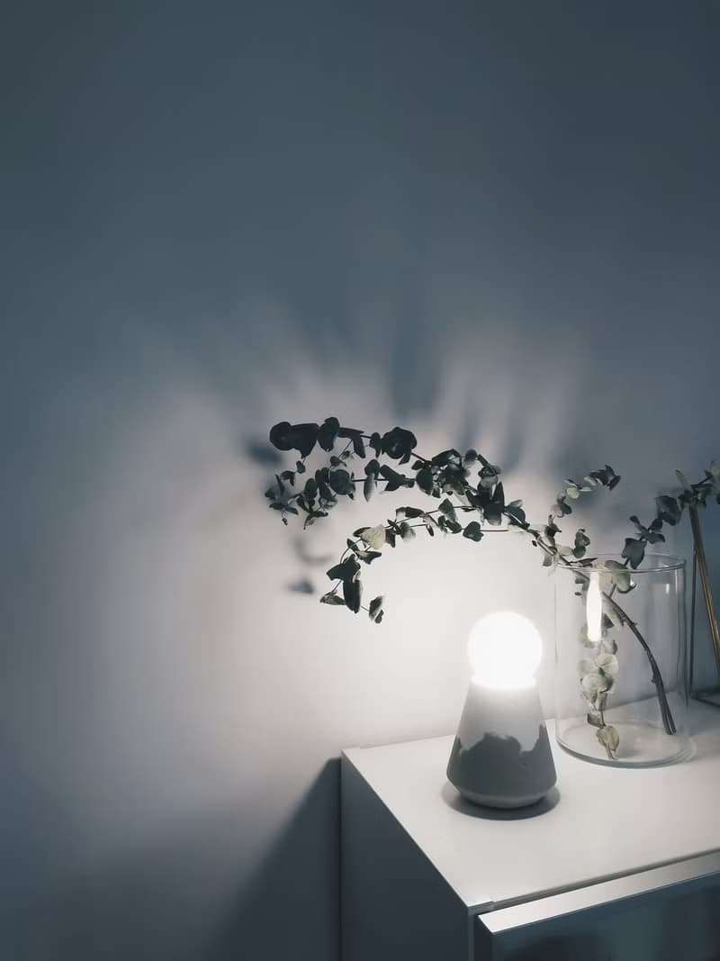 SUNRISE 日出 | 山峰雪景水泥桌燈・夜燈 (附LED變光燈泡)