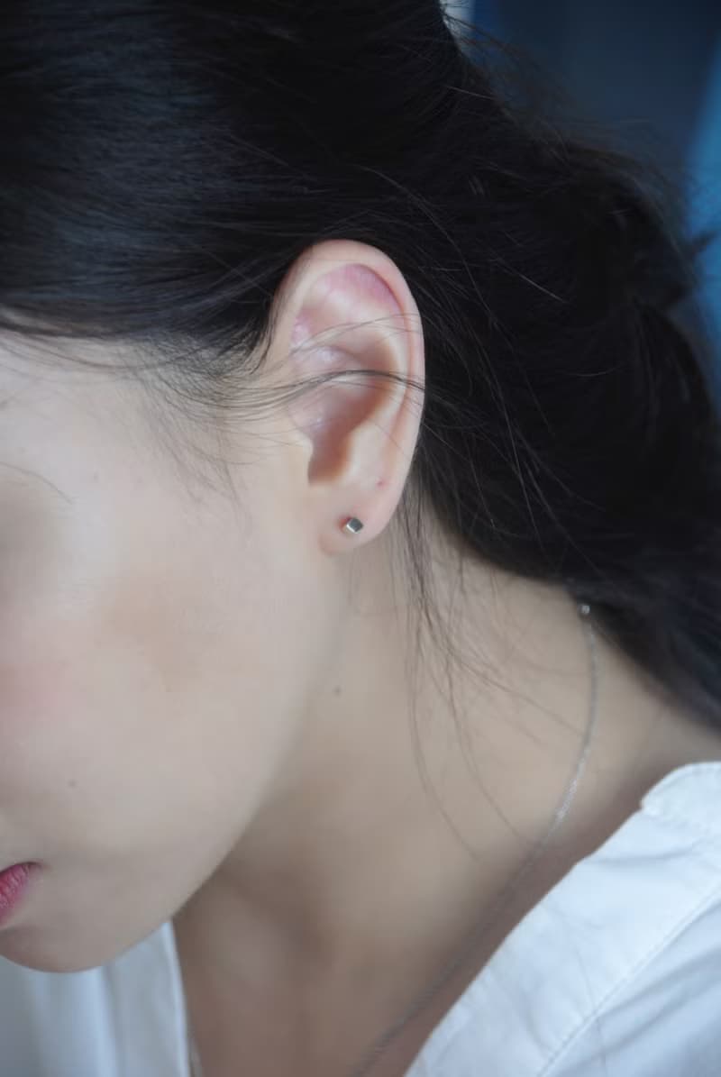 二毛銀【方形球純銀耳環】迷你、 小、中、大
