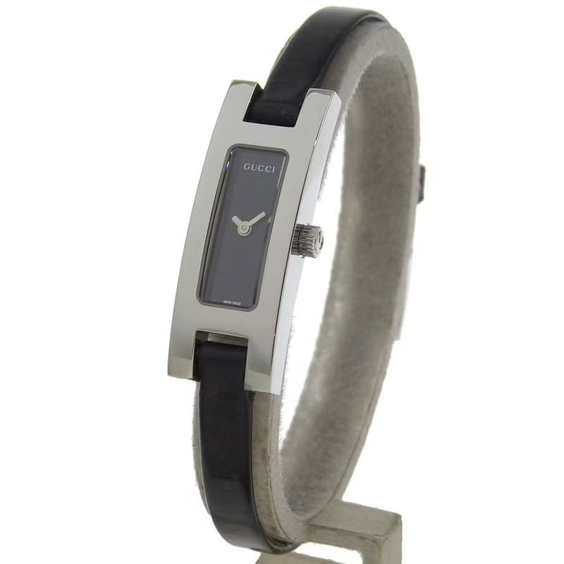 【日本直送】グッチ GUCCI 腕時計 3900L SS × 型押しレザー クオーツ アナログ表示 黒文字盤 レディース【中古】